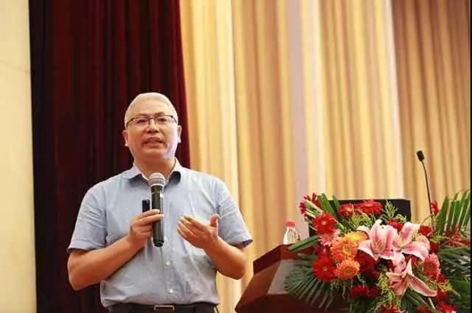 吳德教授：母豬纖維營養(yǎng)新理念新技術(shù)